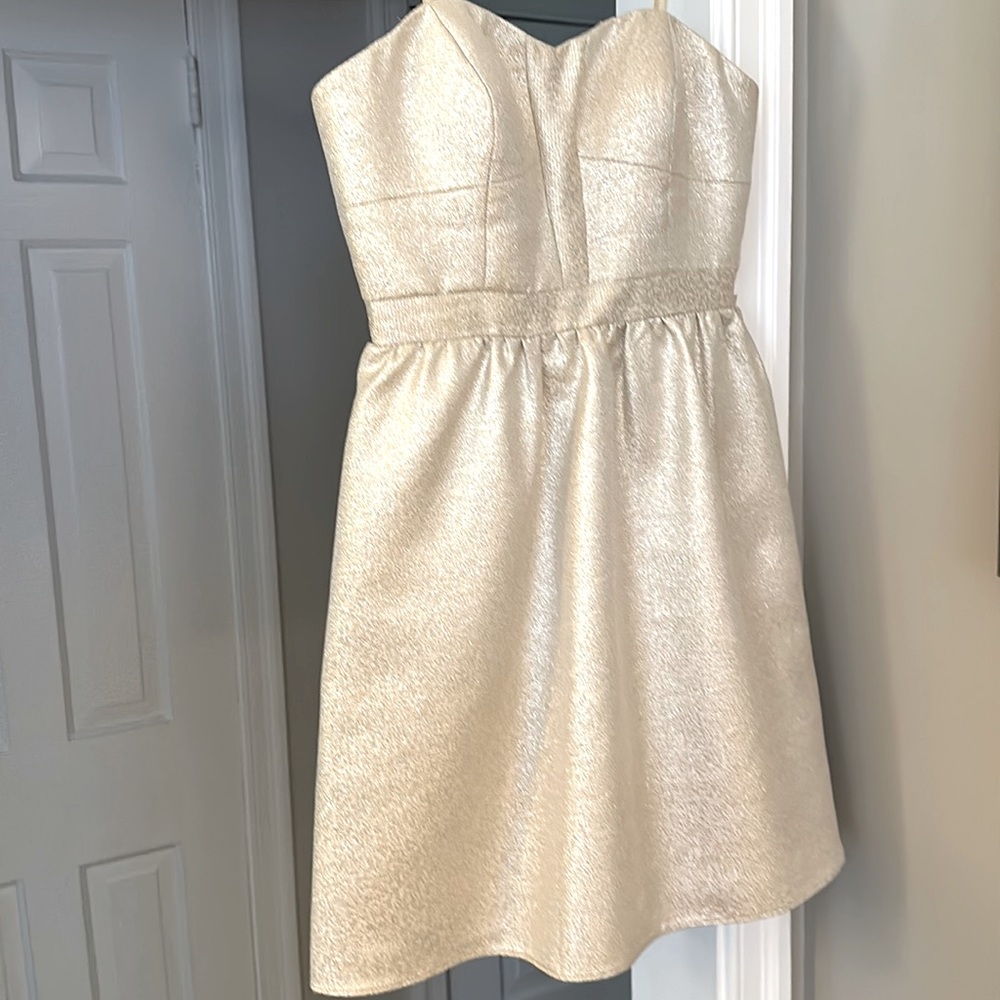 Aiden Women’s Strapless Cocktail Dress in Champagne, size 6 - Picture 3 of 9